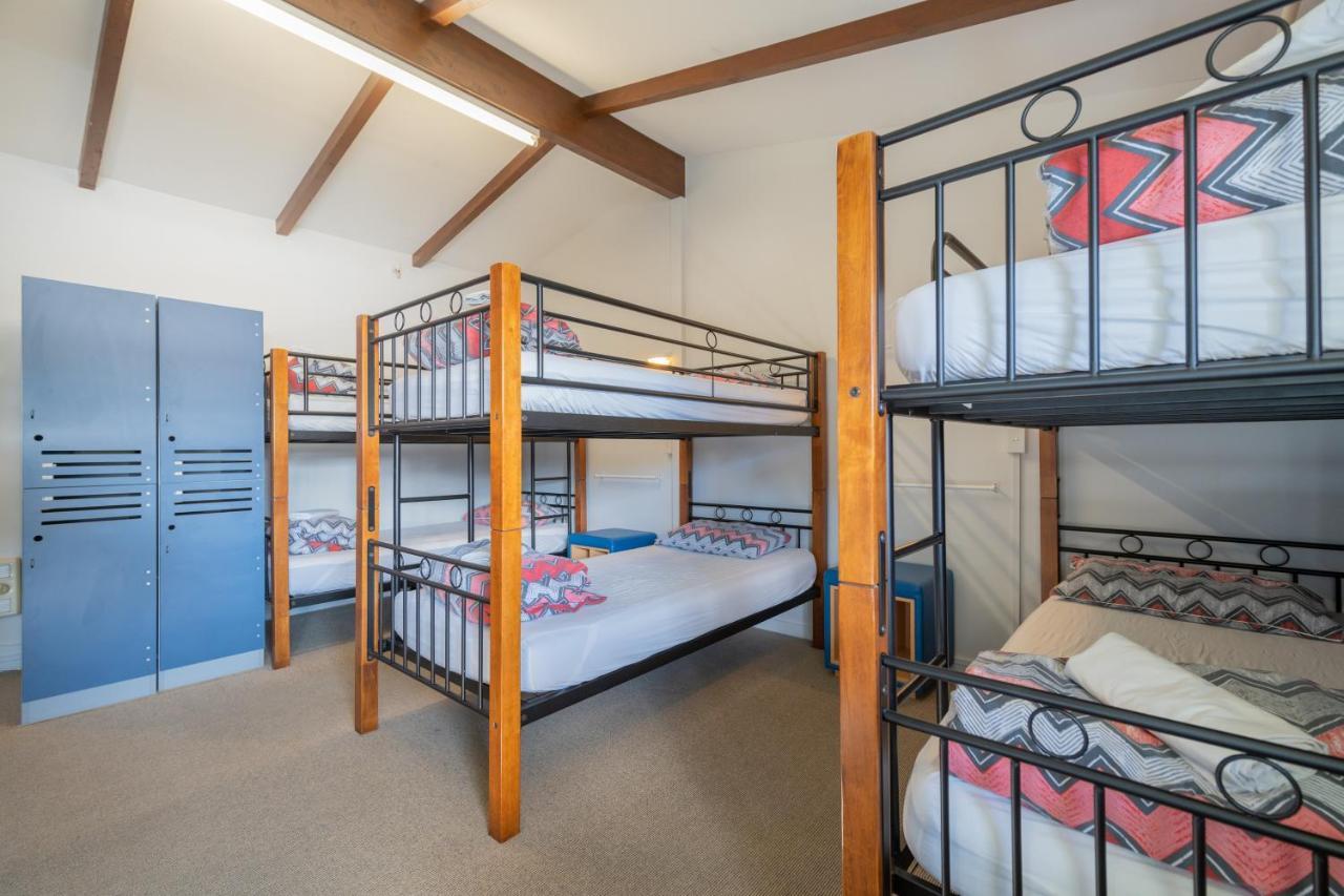 Te Anau Central Backpackers Ngoại thất bức ảnh