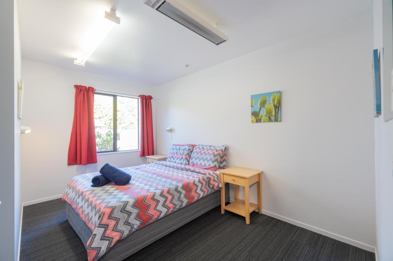 Te Anau Central Backpackers Ngoại thất bức ảnh